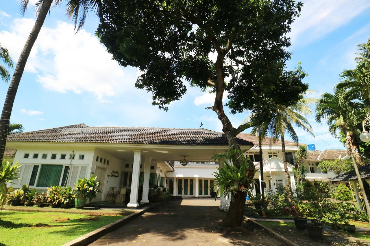Villa Sri Manganti Yakarta Exterior foto